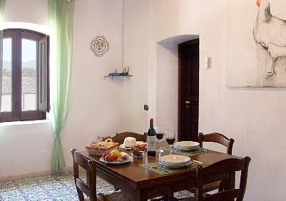 The dining table of Appartamento della Baronessa
