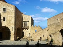 Castello La Grua Talamanca